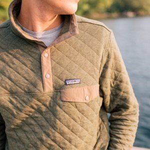 Patagonia Organic Cotton Quilt Snap-T Men’s Pullover in Oliver Green